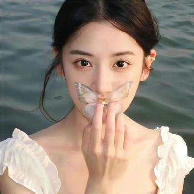 目迷五色